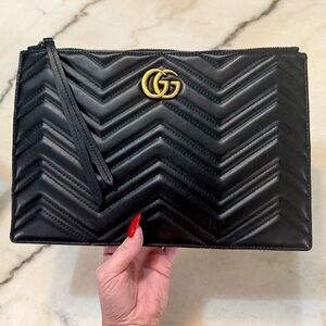 New Black Clutch
